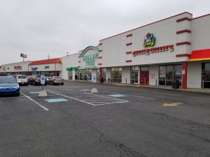 מתחם הקניות המבוקש – Clarksville Commons